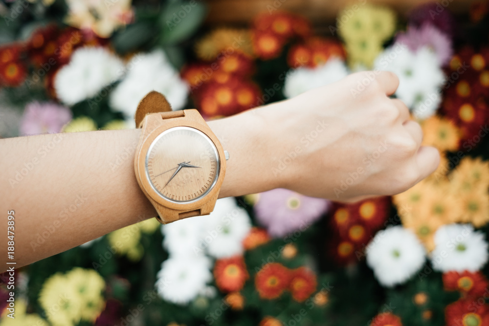 Must-Have Accessory for Spring: A Beautiful Wooden Watch