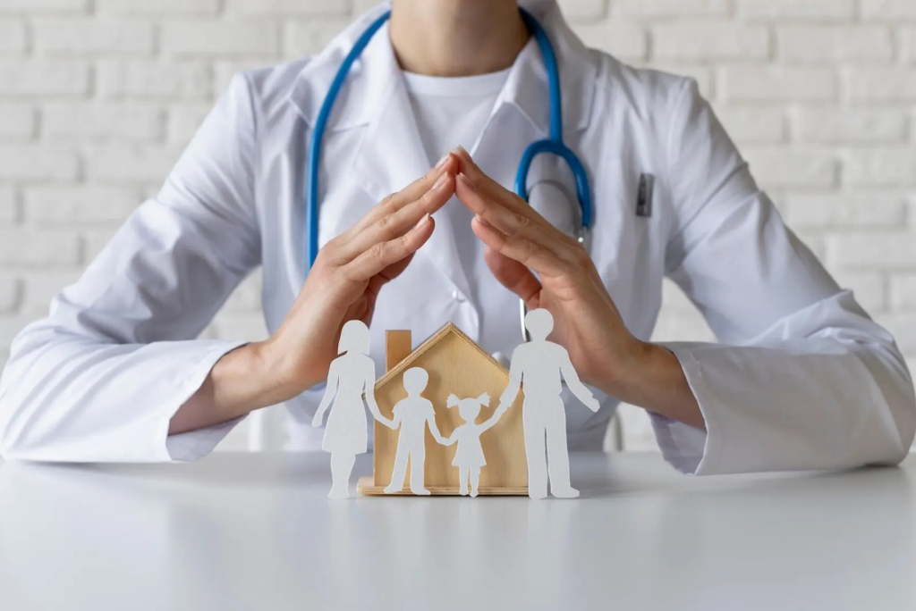 The Four Main Reasons Why Health Insurance is a Necessity for Expats